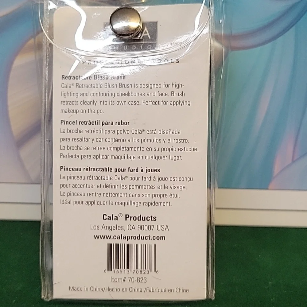 CALA Silver Retractable Makeup Brush New In Snap Case